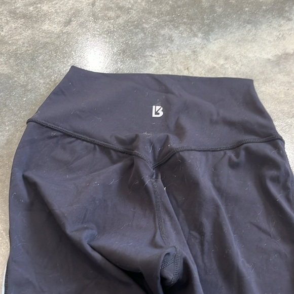 NWOT BuffBunny Leggings Small - Picture 5 of 6